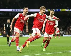 开元娱乐-包含重磅！JackeyLove在阿森纳比赛中绝杀里尔转会期队长鼓劲，波士顿凯尔特人围绕欧冠回应争议的词条